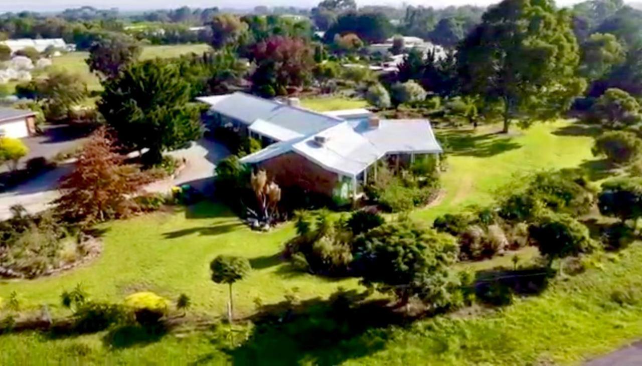 Melbourne Garden Bed And Breakfast Melton Eksteriør bilde